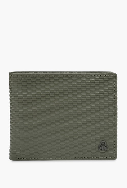 UNITED COLORS OF BENETTON Textured Bi-Fold Wallet