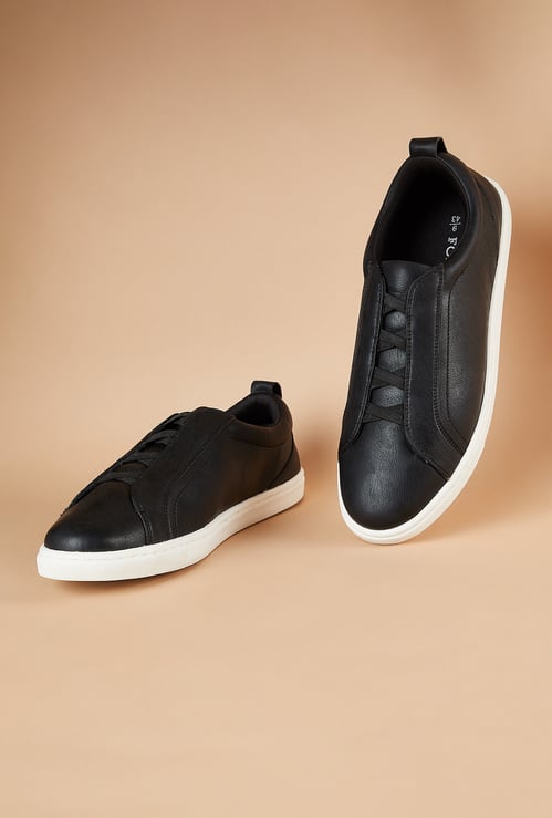 FORCA Solid Slip-On Sneakers