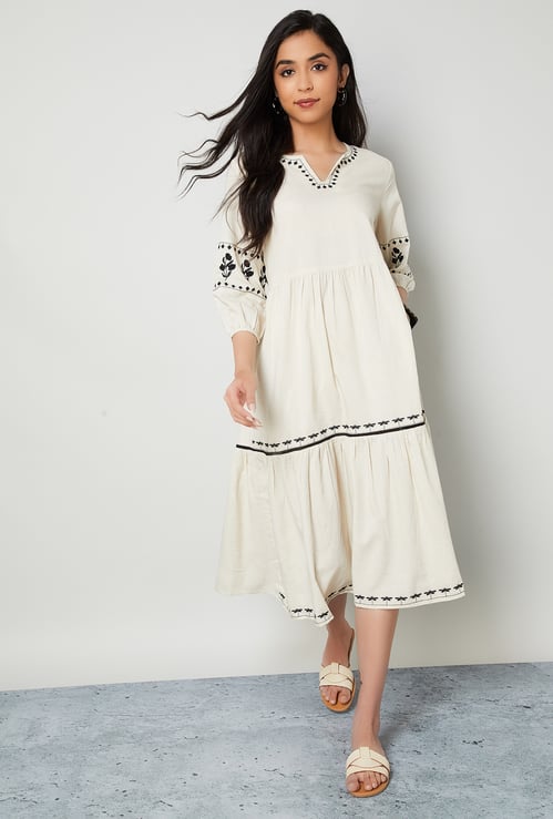 COLOUR ME Embroidered Midi Dress