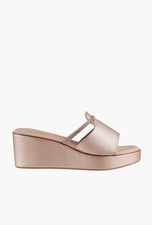 CATWALK Embellished Wedges