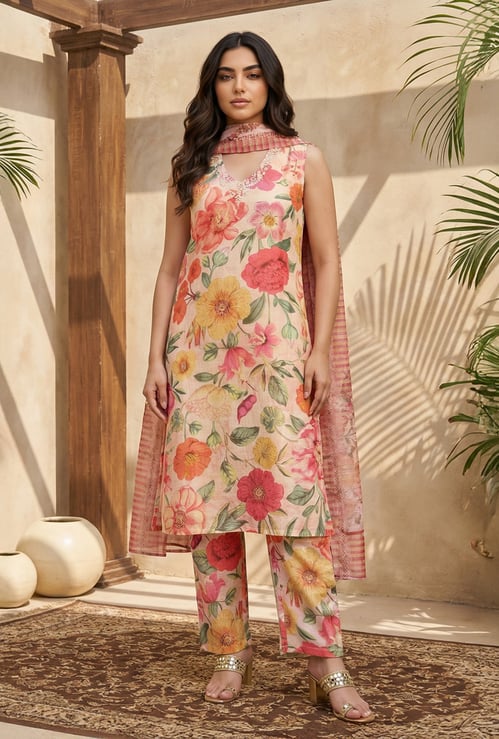 W Floral Print Straight Kurta Set