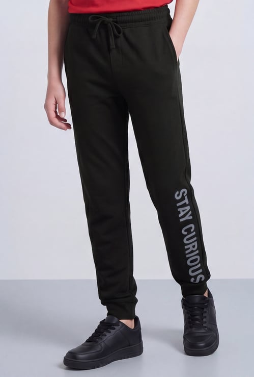 FAME FOREVER Boys Printed Track Pants