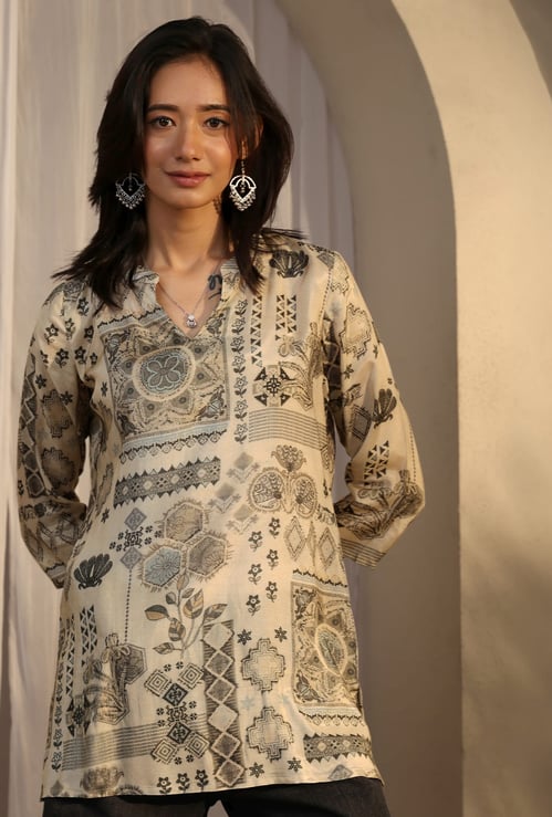LIBAS Ethnic Motif Straight Kurti