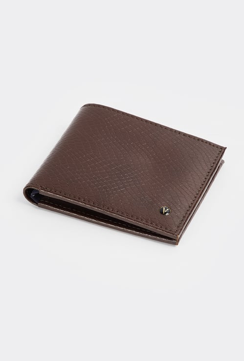 VAN HEUSEN Croc Embossed Leather Bi-Fold Wallet