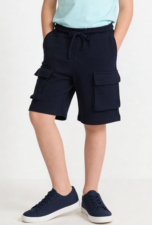 FAME FOREVER Boys Textured Cargo Shorts