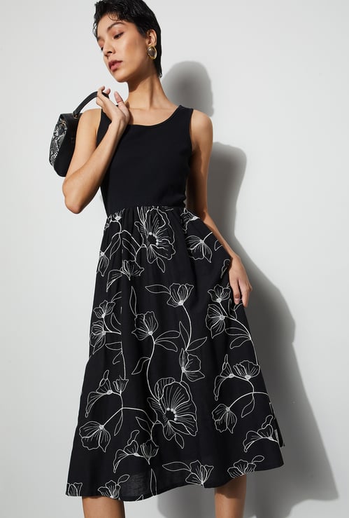 CODE Floral Embroidered Midi Dress