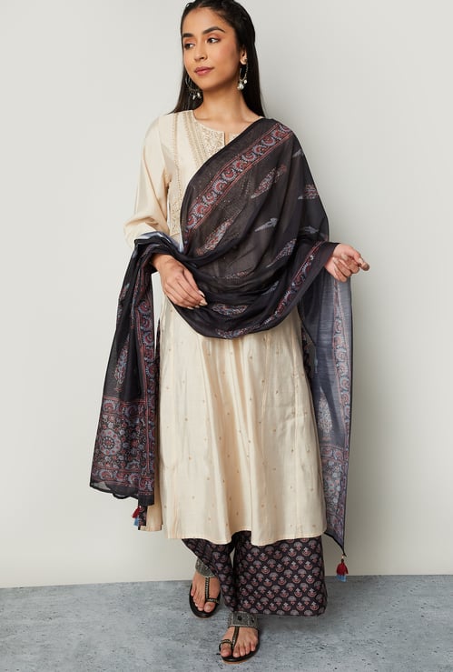 MELANGE Motif Print Dupatta