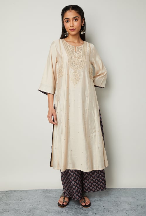 MELANGE Embroidered Straight Kurta
