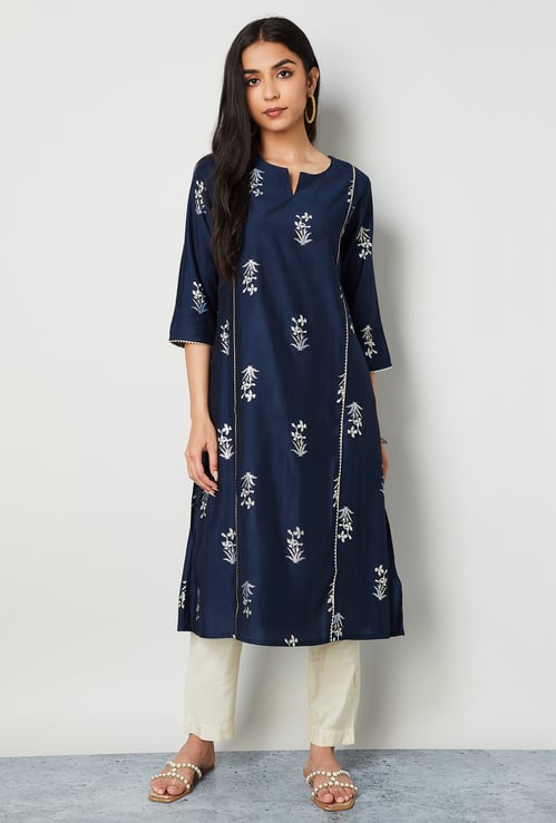 MELANGE Embroidered Notched Neck Straight Kurta