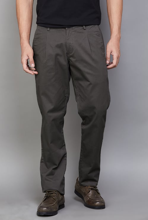 ARROW SPORT Pleated Regular Trousers