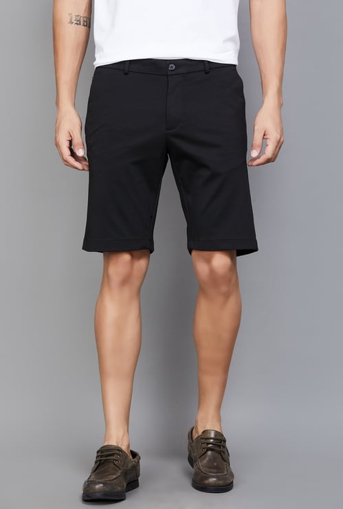 LP SPORT Solid Slim Fit Shorts