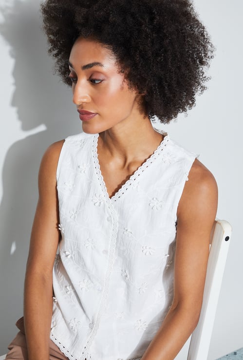 FAME FOREVER Embroidered Top