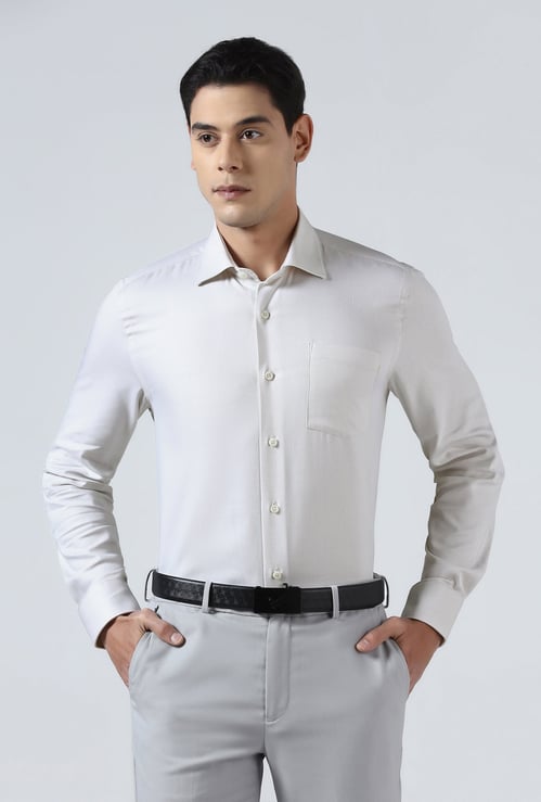 BLACKBERRYS Solid Slim Fit Formal Shirt