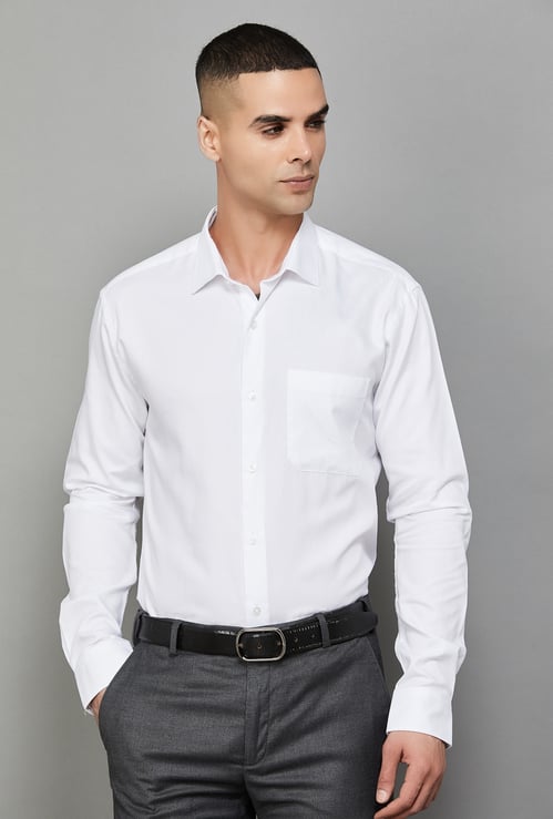 PARK AVENUE Solid Slim Fit Formal Shirt