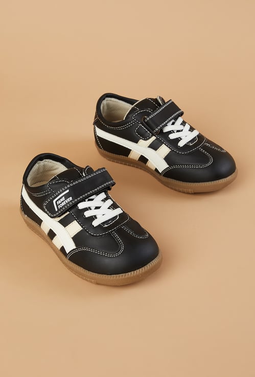 FAME FOREVER Boys Colourblock Velcro Shoes