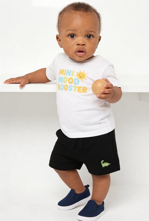 FAME FOREVER Boys Solid Shorts
