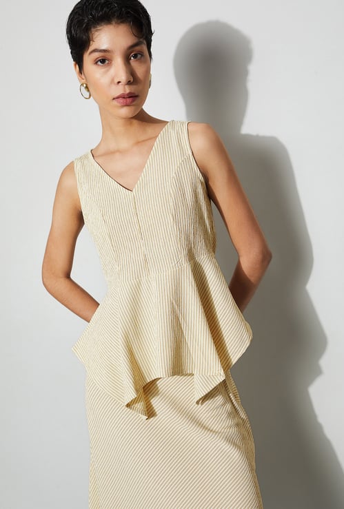 CODE Striped Handkerchief Hem Top
