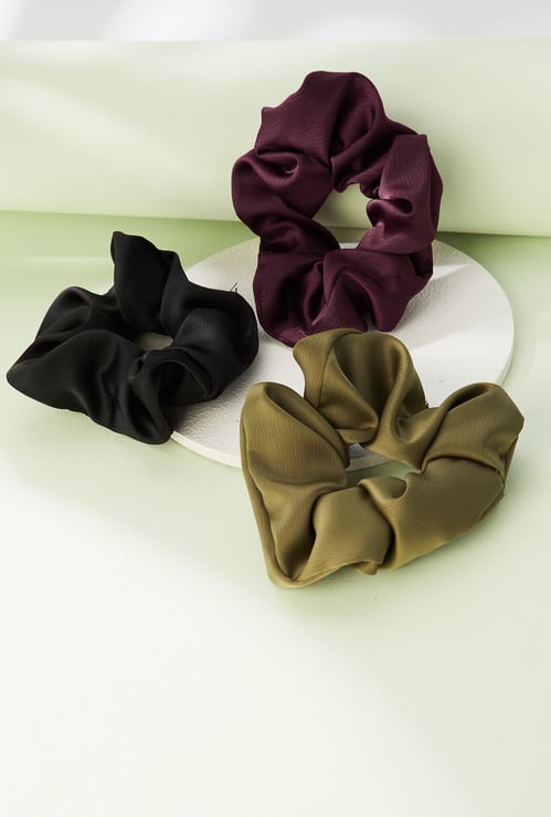 FAME FOREVER Assorted Hair Scrunchies - Pack of 3