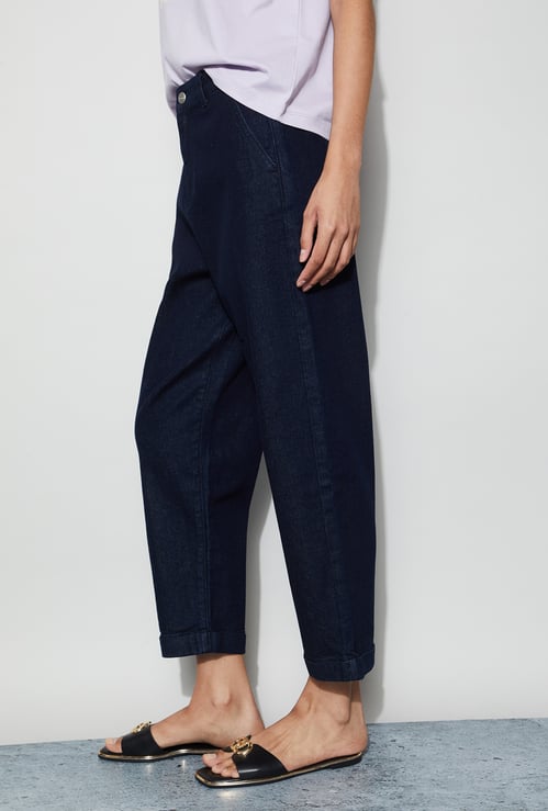 FAME FOREVER Washed Mom Fit Jeans