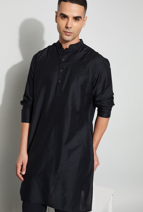 MELANGE Embroidered Knee Length Kurta