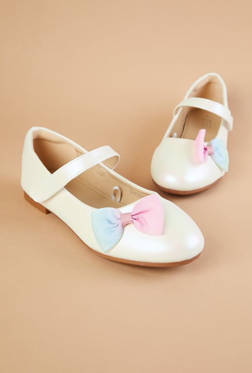 FAME FOREVER Girls Bow Design Ballerinas