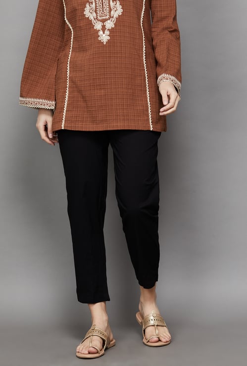BIBA Solid Straight Pants