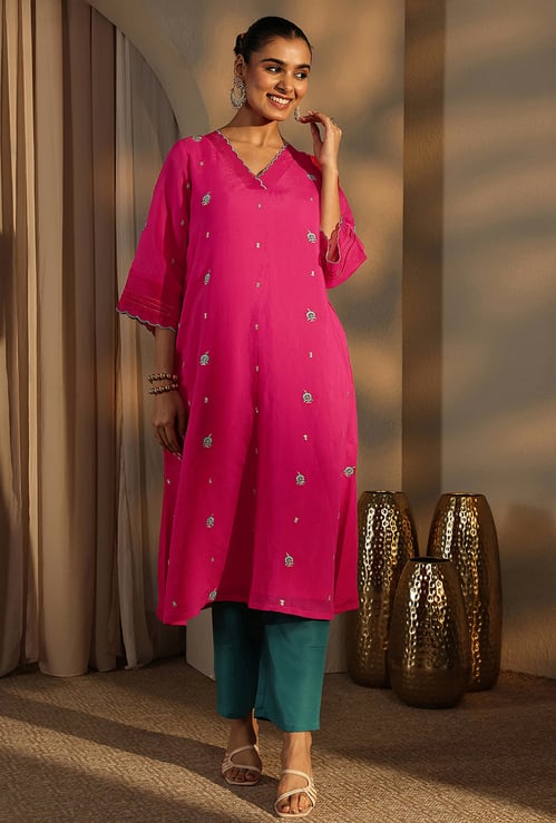 LIBAS Embroidered Straight Kurta