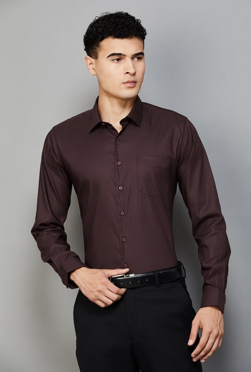 VAN HEUSEN Solid Slim Fit Formal Shirt
