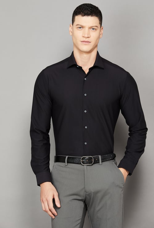 VAN HEUSEN Solid Slim Fit Formal Shirt