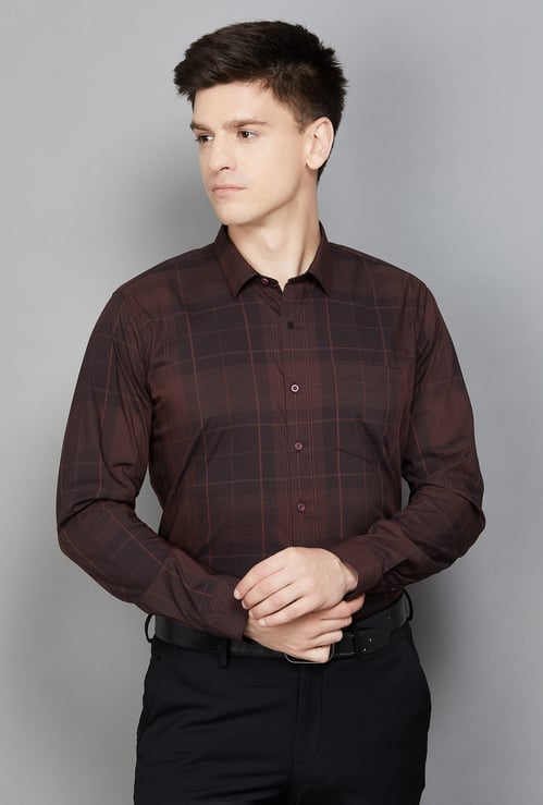VAN HEUSEN Checked Slim Fit Formal Shirt
