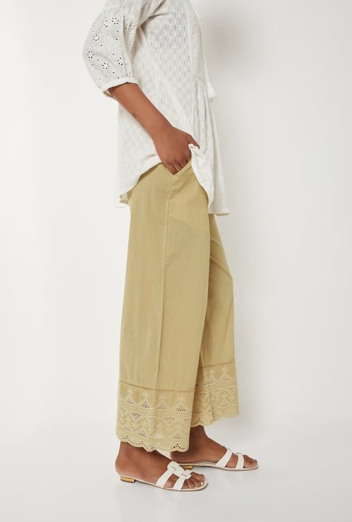 Women Embroidered Palazzos with Scalloped Hem