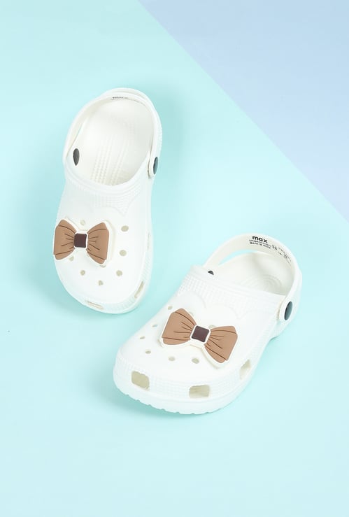 Girls Charm-Detailed Clogs
