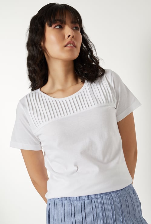 Women Pintuck Yoke T-shirt