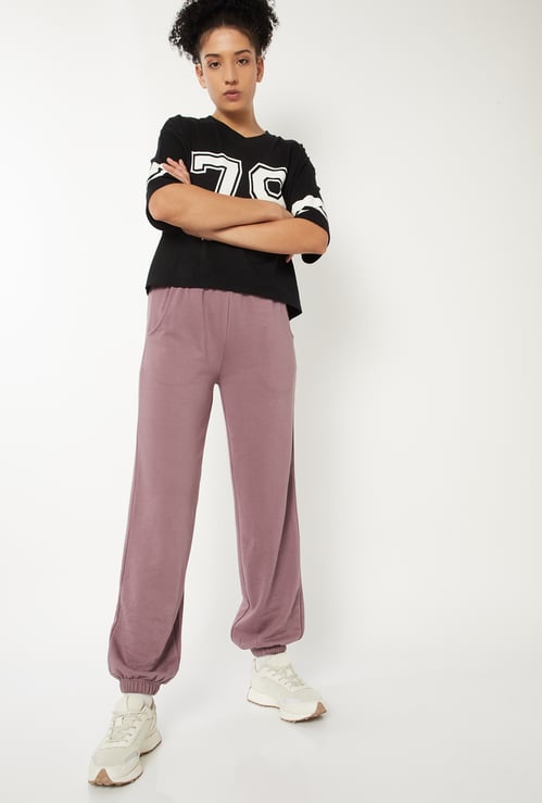 Women Solid Athleisure Joggers