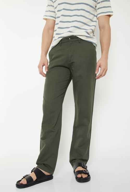 Men Solid Slim Fit Linen Chinos