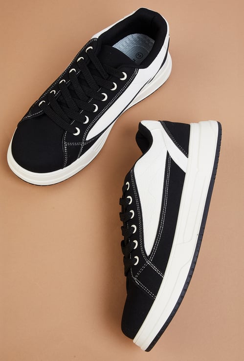 Men Colourblocked Sneakers