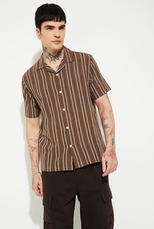 URB_N Men Striped Regular Fit Shirt