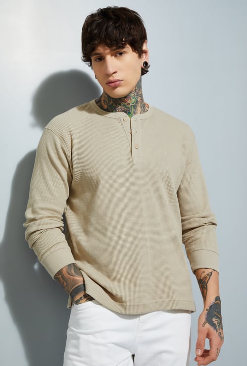 URB_N Men Textured T-shirt