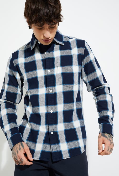 URB_N Men Checked Regular Fit Shirt