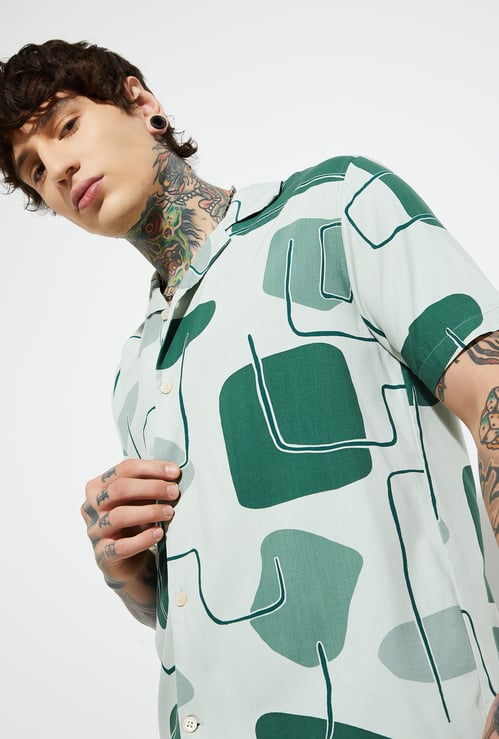 URB_N Men Printed Regular Fit Resort Shirt