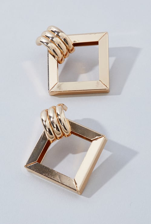 Women Solid Statement Earrings