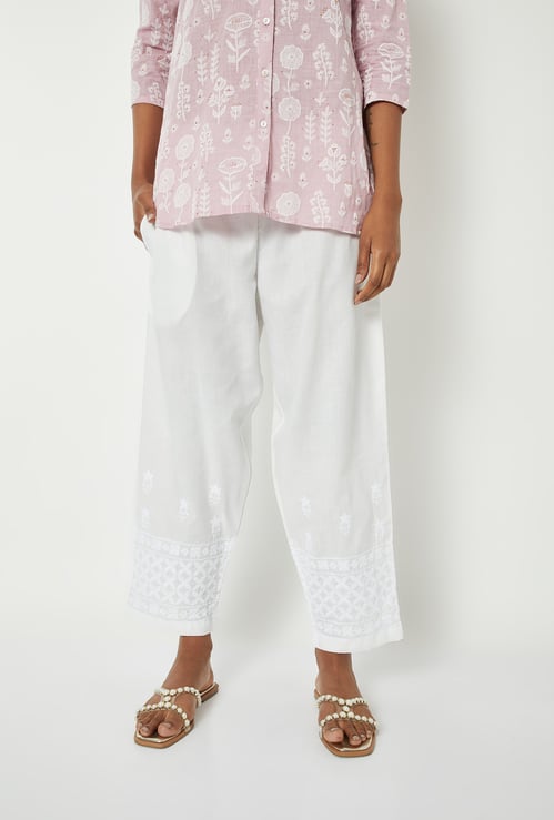 Women Embroidered Straight Pants