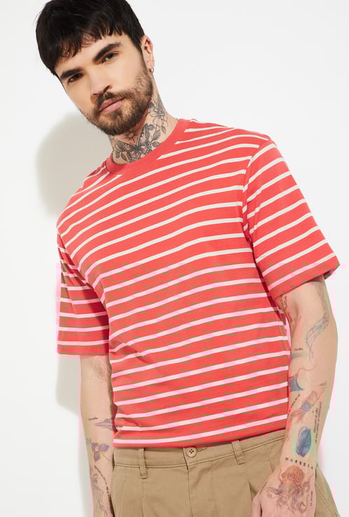 URB_N Men Striped T-shirt