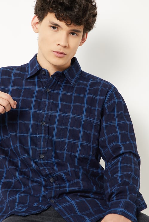 Men Checked Regular Fit Shirt