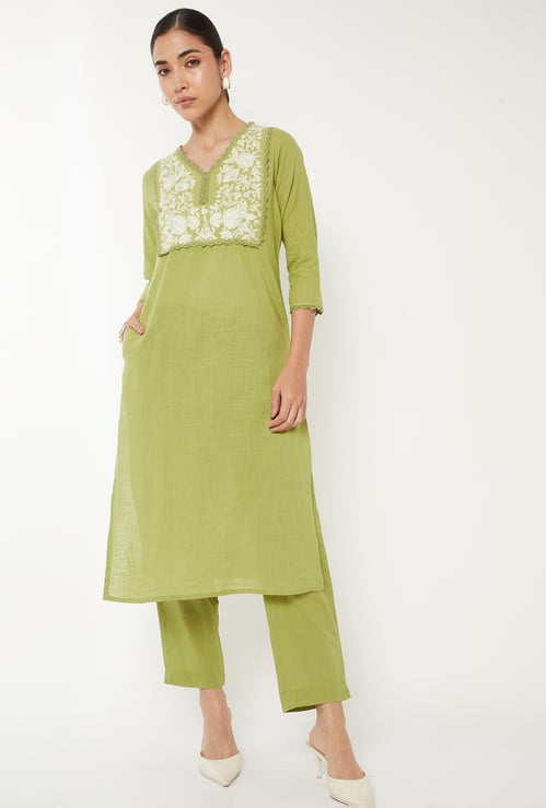 Women Yoke Embroidered Co-ords Set