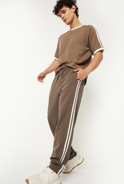 Men Side Stripes Track Pants
