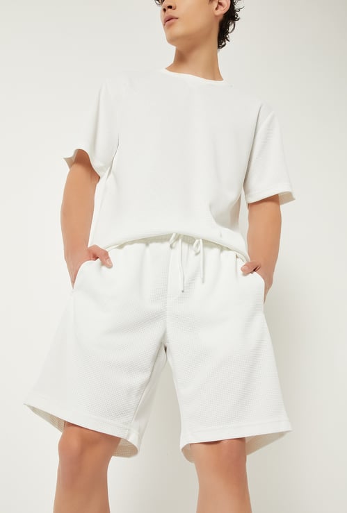 Men Textured Sports Shorts