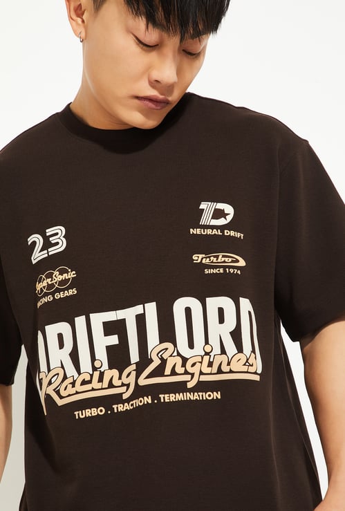 URB_N Men Graphic Printed Oversized T-shirt