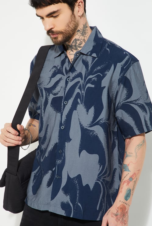 URB_N Men Printed Regular Fit Shirt