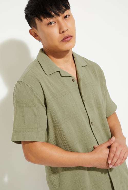 URB_N Men Checked Regular Fit Shirt